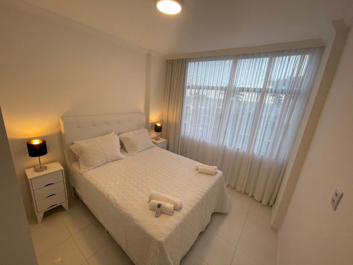 Salvador Ondina 3 Quartos Frente Praia Zewnętrze zdjęcie